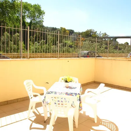 Facile - Via Memorie 45 Διαμέρισμα *