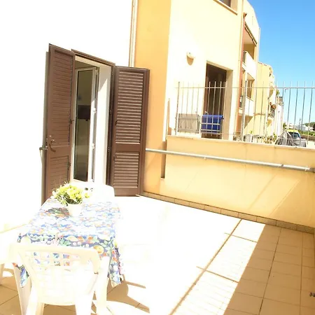 Facile - Via Memorie 45