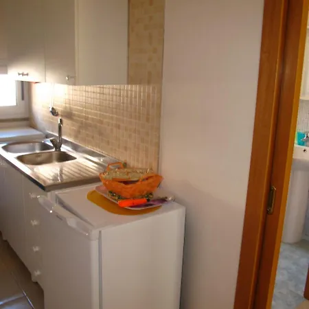 Facile - Via Memorie 45 * Otranto