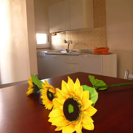 Appartement Facile - Via Memorie 45 *