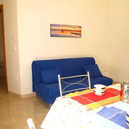 Facile - Via Memorie 45 Appartement *