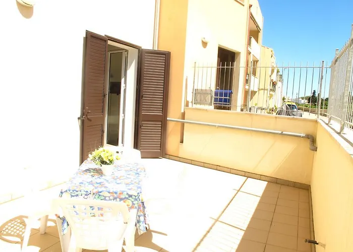 Facile - Via Memorie 45